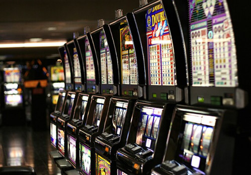 slot_machines_menang123.jpg